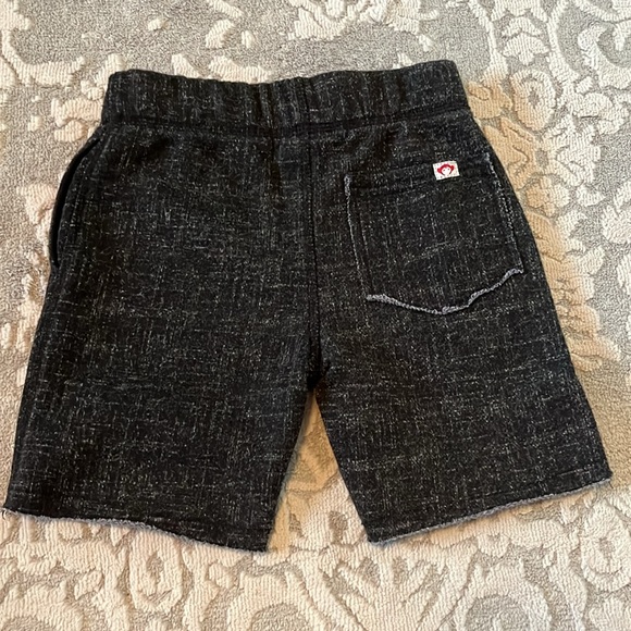 Appaman 18-24M short - Picture 2 of 2